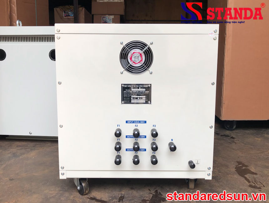 Hình ảnh máy biến áp tự ngẫu Standa 50KVA dải 380V - 220V -200V 